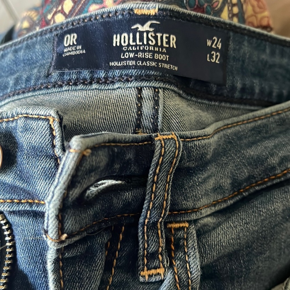 low rise boot cut jeans hollister classic stretch never worn